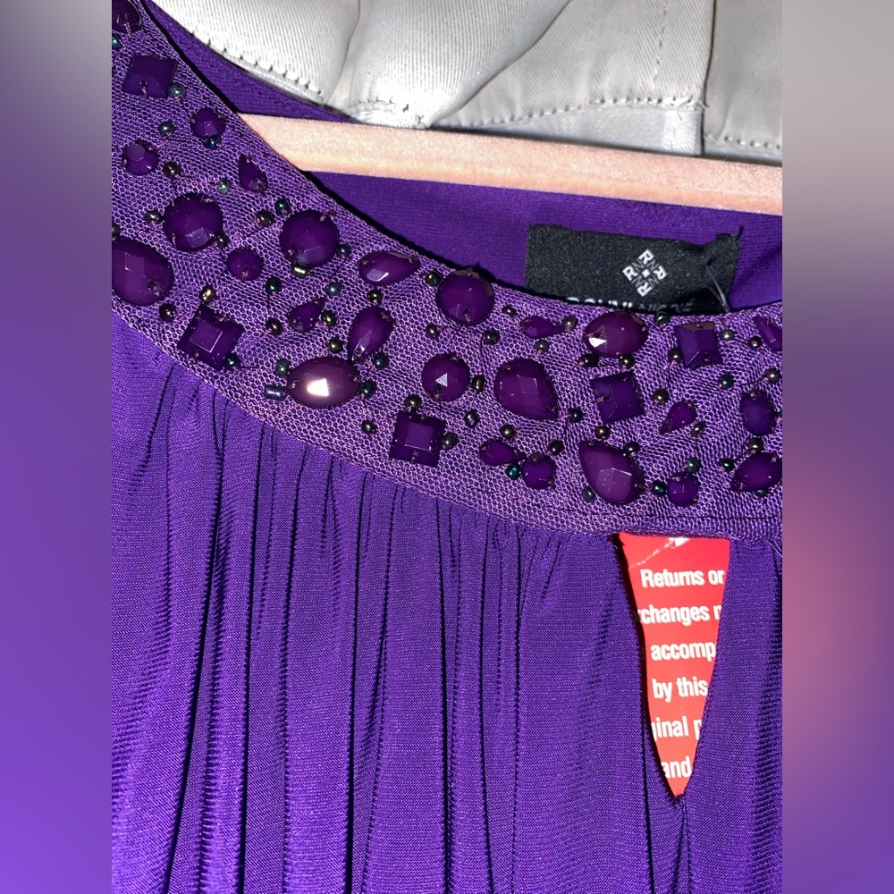 Brand- Ronni Nicole
Size- 14W, PTP- 19”-22”, Length- 55”
Color- Purple - Picture 4 of 4